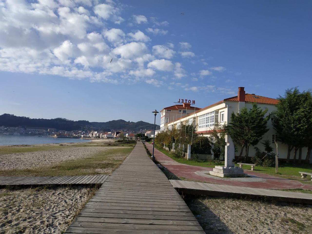 Hotel Playa Cangas do Morrazo Luaran gambar